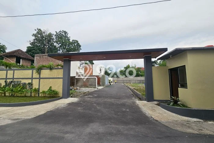 Dijual Cepat Rumah Favorit Siap Huni LB 125m2 di Depok, Sleman Dijual Cepat Rumah Favorit Siap Huni LB 125m2 di Depok, Sleman