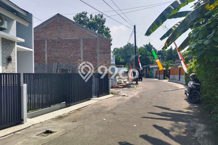 Rumah Modern 2 KT di Purwomartani Sleman Semi Furnished Rumah Modern 2 KT di Purwomartani Sleman Semi Furnished