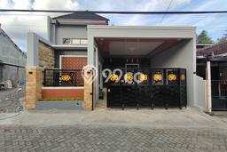 Dijual Rumah 4 Kamar Lokasi Ideal Nyaman dan Strategis di Ngemplak Dijual Rumah 4 Kamar Lokasi Ideal Nyaman dan Strategis di Ngemplak