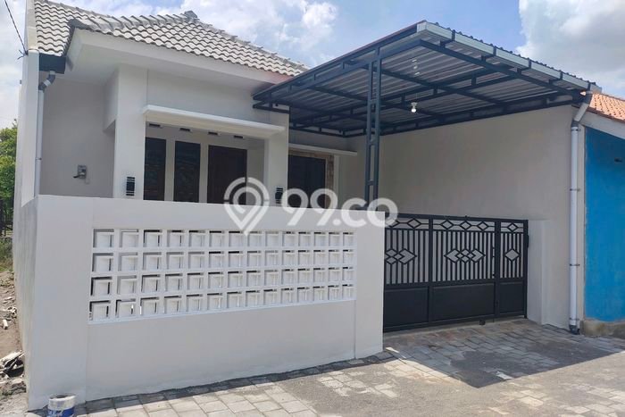 Jual Rumah Strategis Bagus Punya 3 KT di Kalasan Sleman SHM Jual Rumah Strategis Bagus Punya 3 KT di Kalasan Sleman SHM