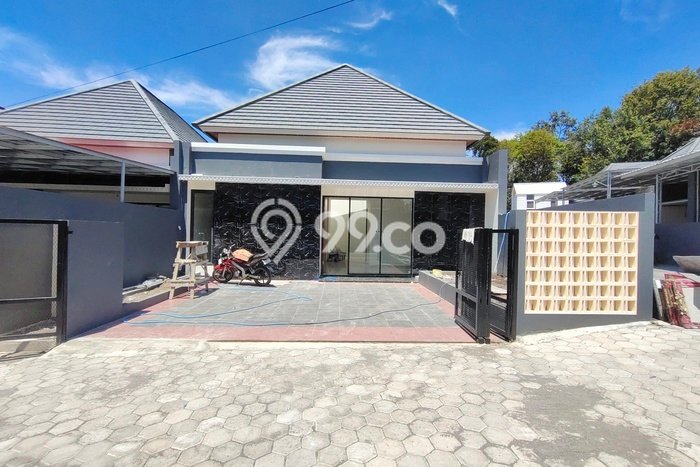 Dijual Cepat Rumah Favorit Siap Huni LB 100m2 di Ngemplak, Sleman Dijual Cepat Rumah Favorit Siap Huni LB 100m2 di Ngemplak, Sleman