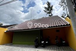 Unit Kost Dijual di Depok dengan 11 Kamar Tidur & Luas Bangunan 173m2 Unit Kost Dijual di Depok dengan 11 Kamar Tidur & Luas Bangunan 173m2