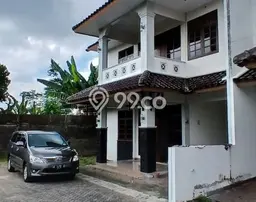 For Sale Rumah 5 Kamar Lokasi Ideal Bagus dan Strategis di Kalasan For Sale Rumah 5 Kamar Lokasi Ideal Bagus dan Strategis di Kalasan