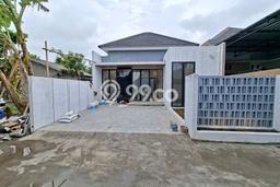 Jual Rumah Strategis Bagus Punya 3 KT di Gamping Sleman SHM Jual Rumah Strategis Bagus Punya 3 KT di Gamping Sleman SHM