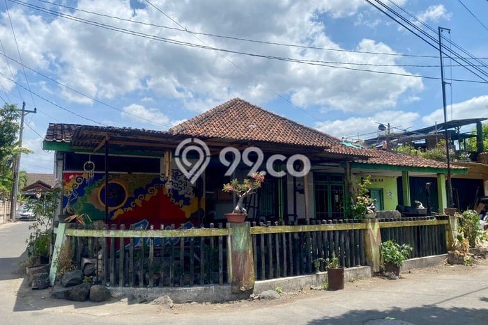 Untuk Dijual Kost di Umbulharjo, Yogyakarta, 0 KT, 0 KM, Luas 273m2 Untuk Dijual Kost di Umbulharjo, Yogyakarta, 0 KT, 0 KM, Luas 273m2