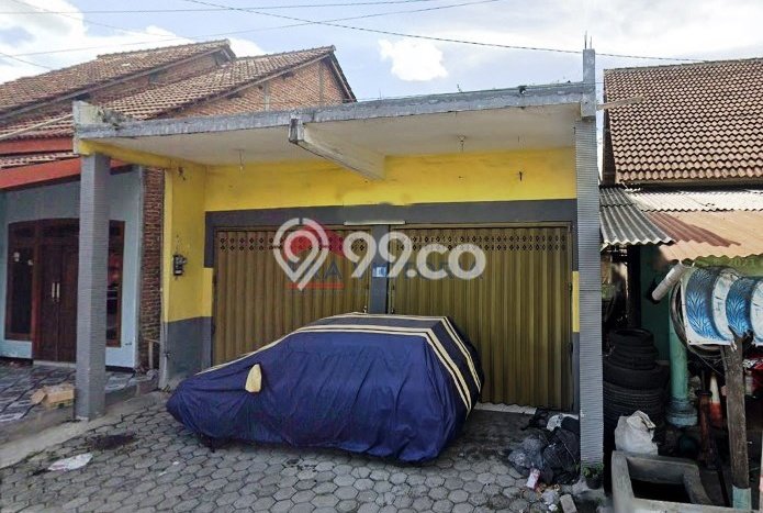 Unit Ruko Dijual di Gampengrejo Kediri Luas Bangunan 168m2 Unit Ruko Dijual di Gampengrejo Kediri Luas Bangunan 168m2