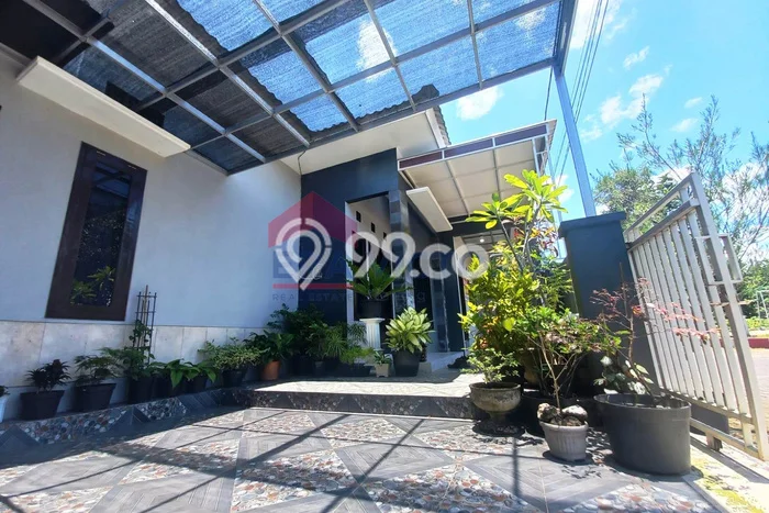 Rumah Modern Cantik 3 KT Siap Huni di Kedungkandang Rumah Modern Cantik 3 KT Siap Huni di Kedungkandang