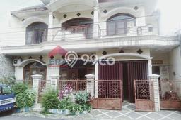 Hunian Mewah Dijual LT 296m2 di Klojen, Malang Hunian Mewah Dijual LT 296m2 di Klojen, Malang