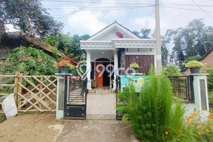 Jual Rumah Favorit Siap Huni LB 90m2 di Tumpang, Malang Jual Rumah Favorit Siap Huni LB 90m2 di Tumpang, Malang