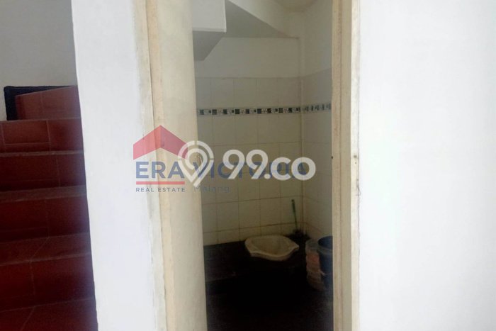 Ruko Bagus LT 86m2 LB 74m2 Dijual di Sukun Malang Ruko Bagus LT 86m2 LB 74m2 Dijual di Sukun Malang