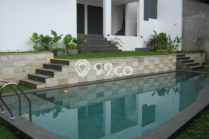 Rumah Luxury Modern Siap Huni di Lebak Bulus Jakarta Selatan Rumah Luxury Modern Siap Huni di Lebak Bulus Jakarta Selatan