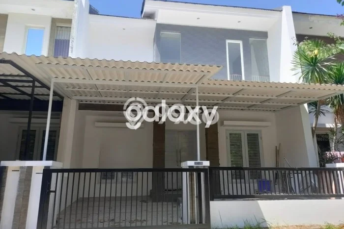 Dijual Rumah Premium dengan Fasilitas Sekitar Lengkap di Mulyorejo, Surabaya Dijual Rumah Premium dengan Fasilitas Sekitar Lengkap di Mulyorejo, Surabaya