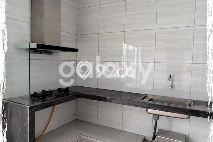 Hunian Mewah Siap Huni LT 180m2 di Lakarsantri, Surabaya Hunian Mewah Siap Huni LT 180m2 di Lakarsantri, Surabaya
