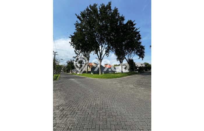 Tanah di Taman, Sidoarjo Luas 377m2 Dijual Segera Tanah di Taman, Sidoarjo Luas 377m2 Dijual Segera