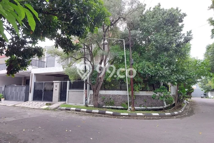 Siap Huni Rumah Mewah 4 Kamar di Mulyorejo Dekat ke Mana Pun Siap Huni Rumah Mewah 4 Kamar di Mulyorejo Dekat ke Mana Pun