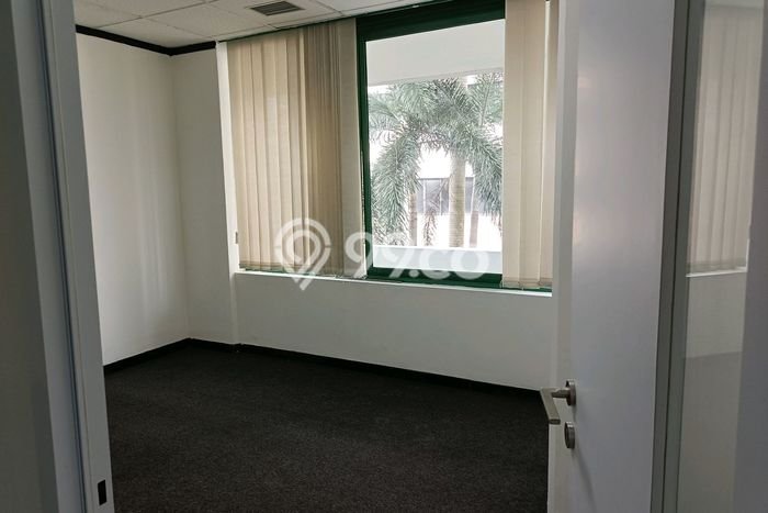 Unit Komersial Disewakan di Jakarta Selatan Area Strategis Harga Kompetitif Unit Komersial Disewakan di Jakarta Selatan Area Strategis Harga Kompetitif