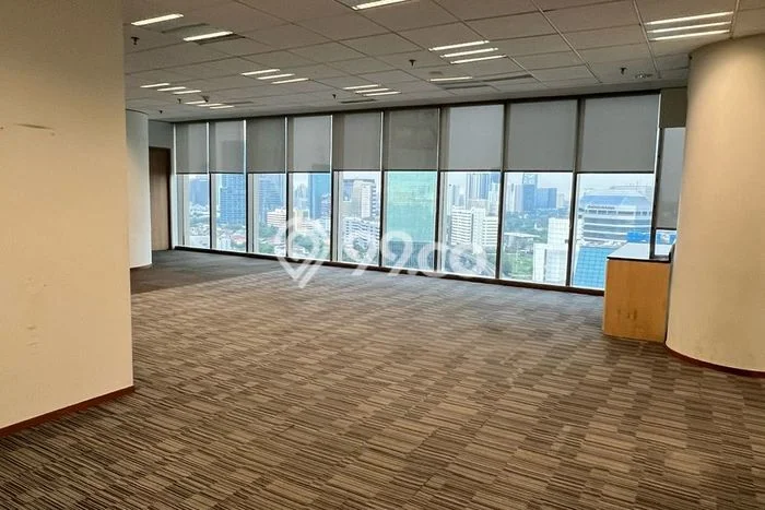 Kantor Disewa di Jakarta Selatan dengan LB 239m2 Area Komersial Ramai Kantor Disewa di Jakarta Selatan dengan LB 239m2 Area Komersial Ramai