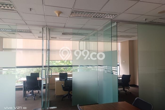 Unit Kantor Disewakan di Mega Kuningan di Area Ramai & Strategis Unit Kantor Disewakan di Mega Kuningan di Area Ramai & Strategis
