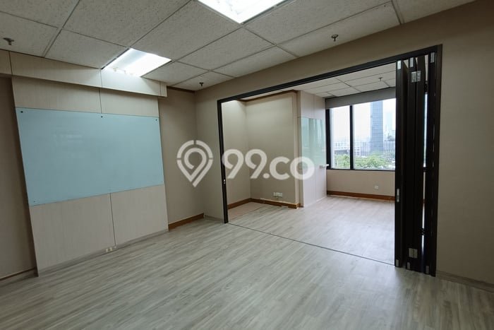 Kantor Disewa di Jakarta Selatan dengan LB 133m2 Area Komersial Ramai Kantor Disewa di Jakarta Selatan dengan LB 133m2 Area Komersial Ramai