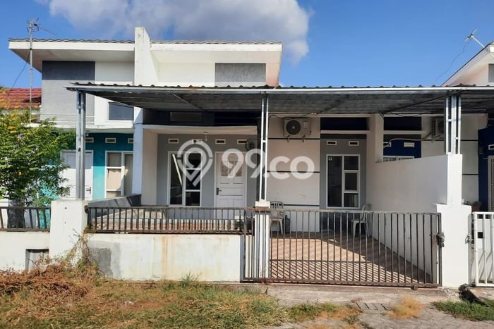Rumah Lokasi Strategis di Pallangga, Gowa, LT 50m2m² LB 72m2m² Rumah Lokasi Strategis di Pallangga, Gowa, LT 50m2m² LB 72m2m²
