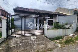 For Sale Rumah 3 Kamar Lokasi Strategis Nyaman dan Strategis di Karawaci For Sale Rumah 3 Kamar Lokasi Strategis Nyaman dan Strategis di Karawaci
