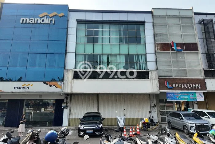 FOR RENT! Ruko di Gading Serpong Cocok untuk Bisnis 200m2 FOR RENT! Ruko di Gading Serpong Cocok untuk Bisnis 200m2