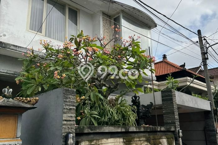 Siap Huni Rumah Mewah 3 Kamar di Denpasar Utara Dekat ke Mana Pun Siap Huni Rumah Mewah 3 Kamar di Denpasar Utara Dekat ke Mana Pun