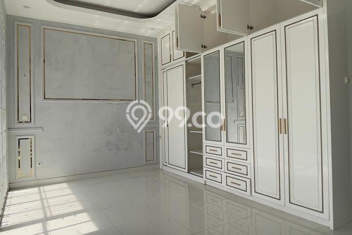Rumah Elit Modern Siap Huni di Bambu Apus Jakarta Timur Rumah Elit Modern Siap Huni di Bambu Apus Jakarta Timur