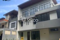 Jual Rumah Luas Elegan Dengan View Eksklusif di Sentul City, Bogor Jual Rumah Luas Elegan Dengan View Eksklusif di Sentul City, Bogor