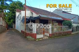 HARGA SPECIAL! Rumah Asri area Geger Kalong, Bandung, Luas 230m² Bangunan 196m² BISA KPR! HARGA SPECIAL! Rumah Asri area Geger Kalong, Bandung, Luas 230m² Bangunan 196m² BISA KPR!