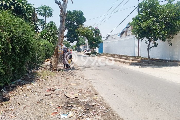 Area Ramai! Gudang Dijual di Cihampelas untuk Bisnis Luas Bangunan 900m2 Area Ramai! Gudang Dijual di Cihampelas untuk Bisnis Luas Bangunan 900m2