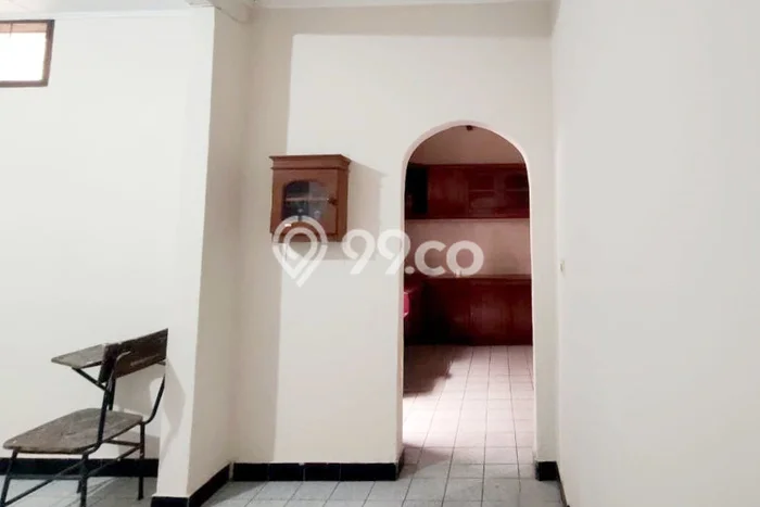 Sewa Rumah Harga Terjangkau di Taman Kopo Indah Bandung dengan 5 Kamar Tidur Sewa Rumah Harga Terjangkau di Taman Kopo Indah Bandung dengan 5 Kamar Tidur