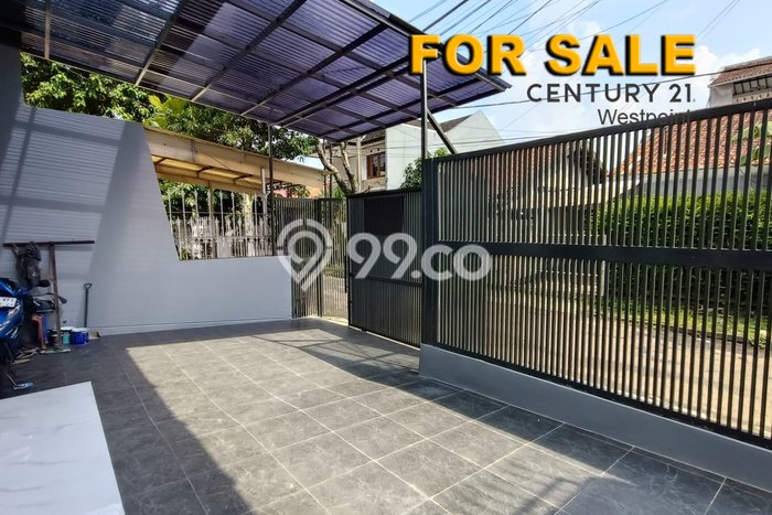 Rumah EXCLUSIVE! di Babakan Ciparay, Bandung, Luas 180m2m² LB 150m2m², HARGA SPESIAL Rumah EXCLUSIVE! di Babakan Ciparay, Bandung, Luas 180m2m² LB 150m2m², HARGA SPESIAL