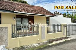 Jual Rumah Favorit Siap Huni LB 100m2 di Babakan Ciparay, Bandung Jual Rumah Favorit Siap Huni LB 100m2 di Babakan Ciparay, Bandung