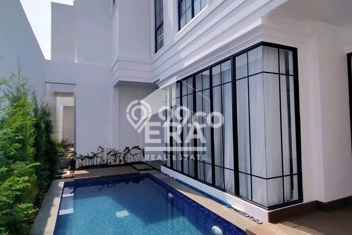 Rumah Mewah LB 224m2 Siap Pakai Desain Elegan di Summarecon Bogor, Bogor Rumah Mewah LB 224m2 Siap Pakai Desain Elegan di Summarecon Bogor, Bogor
