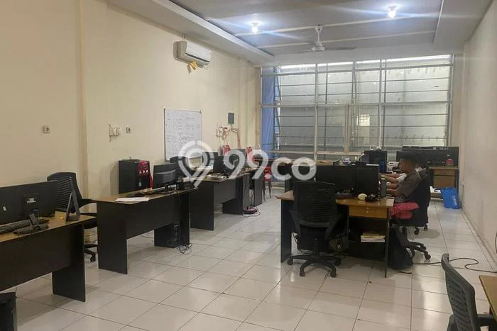 Ruko Dijual di Wonokromo LT 100m2, LB 400m2 Solusi Investasi Cerdas Ruko Dijual di Wonokromo LT 100m2, LB 400m2 Solusi Investasi Cerdas