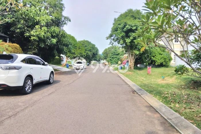 Kavling Tanah untuk Dijual di Kota Wisata, Bogor, Luas 240m2 Kavling Tanah untuk Dijual di Kota Wisata, Bogor, Luas 240m2