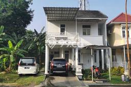 Rumah Minimalis 4 Kamar LT 144m2 di Kota Wisata Rumah Minimalis 4 Kamar LT 144m2 di Kota Wisata