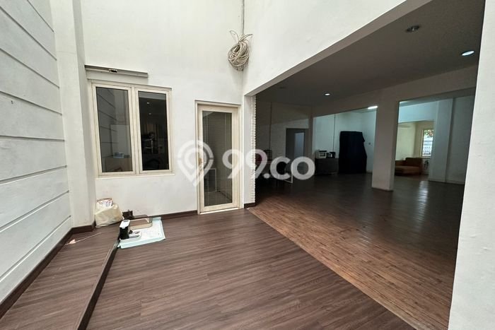 Rumah Eksklusif Siap Huni LT 469m2 di Kebayoran Baru, Jakarta Selatan Rumah Eksklusif Siap Huni LT 469m2 di Kebayoran Baru, Jakarta Selatan