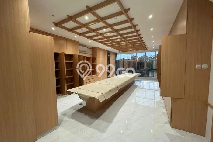 Kantor Strategis di , Luas 108m2m², Akses Mainroad, Ramai Kantor Strategis di , Luas 108m2m², Akses Mainroad, Ramai