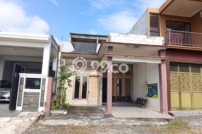 Rumah Modern 2 Kamar LT 105m2 di Lamongan Kota Rumah Modern 2 Kamar LT 105m2 di Lamongan Kota