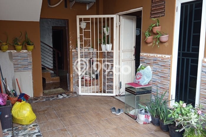 Jual Rumah Modern 2 KT di Lamongan Kota, Lamongan Jual Rumah Modern 2 KT di Lamongan Kota, Lamongan