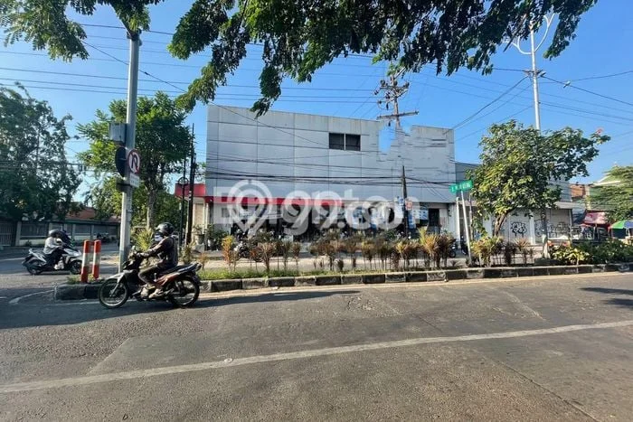Ruko Bagus LT 472m2 LB 450m2 Dijual di Tambaksari Surabaya Ruko Bagus LT 472m2 LB 450m2 Dijual di Tambaksari Surabaya