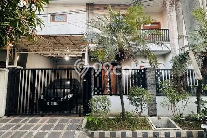 Dijual Rumah Luas Megah Dengan View Eksklusif di Mulyosari, Surabaya Dijual Rumah Luas Megah Dengan View Eksklusif di Mulyosari, Surabaya