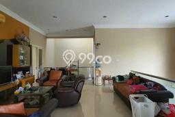 Rumah Asri LB 600m² Lokasi Tenang di Kelapa Gading, Jakarta Utara Rumah Asri LB 600m² Lokasi Tenang di Kelapa Gading, Jakarta Utara