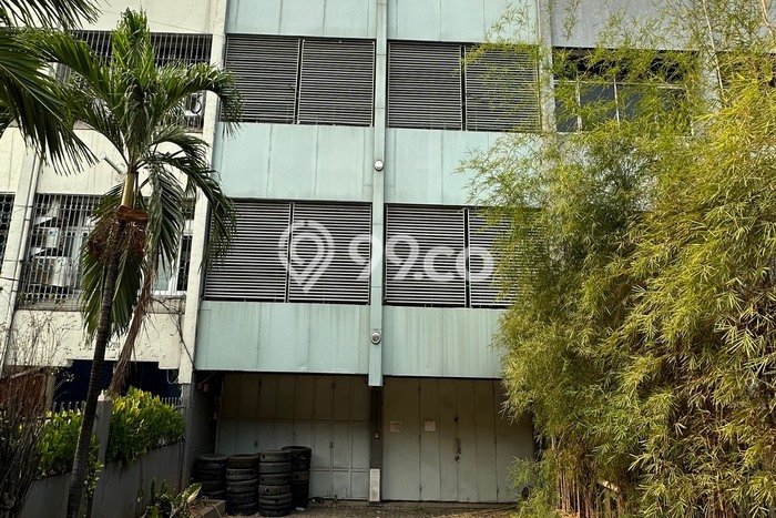 Unit Ruko Dijual di Jakarta Utara LT 175m2 & LB 450m2 Unit Ruko Dijual di Jakarta Utara LT 175m2 & LB 450m2