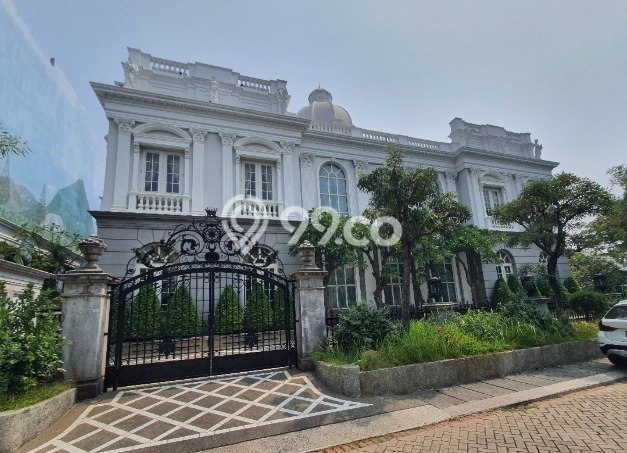 Dijual Rumah Premium dengan Fasilitas Sekitar Komplit di Penjaringan, Jakarta Utara Dijual Rumah Premium dengan Fasilitas Sekitar Komplit di Penjaringan, Jakarta Utara