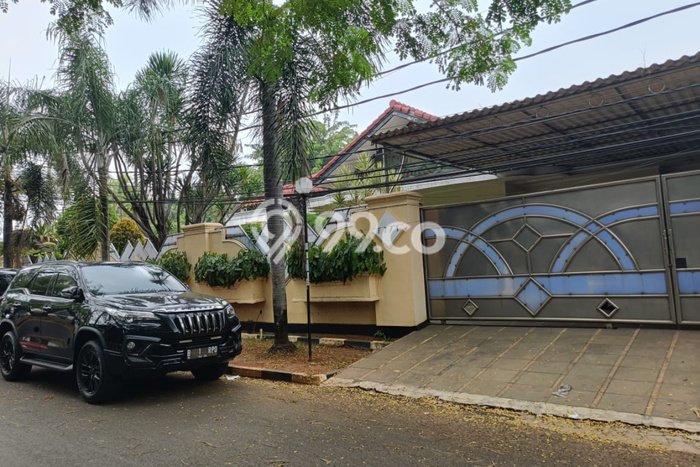 Siap Huni Hunian Elit 4 Kamar di Kebon Jeruk Dekat ke Mana Pun Siap Huni Hunian Elit 4 Kamar di Kebon Jeruk Dekat ke Mana Pun