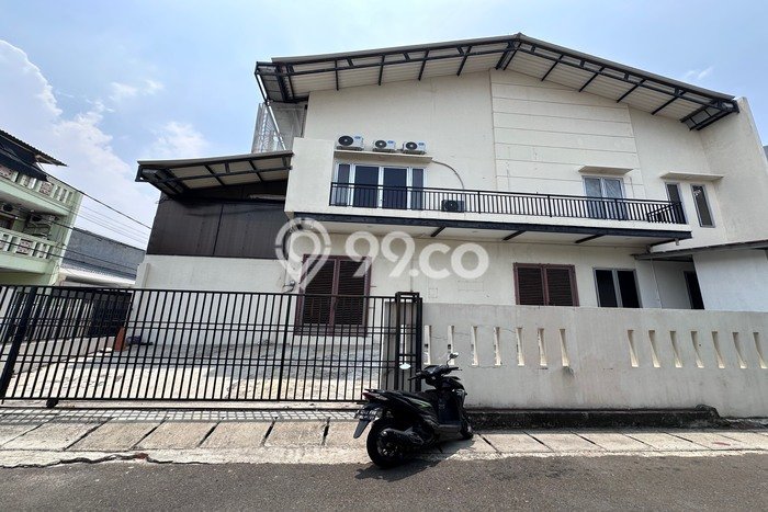 Dijual Rumah Premium dengan Fasilitas Sekitar Komplit di Kelapa Gading, Jakarta Utara Dijual Rumah Premium dengan Fasilitas Sekitar Komplit di Kelapa Gading, Jakarta Utara