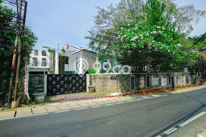 Ready to Use! Luxury House LT 1493m2 Desain Modern di Mampang Ready to Use! Luxury House LT 1493m2 Desain Modern di Mampang